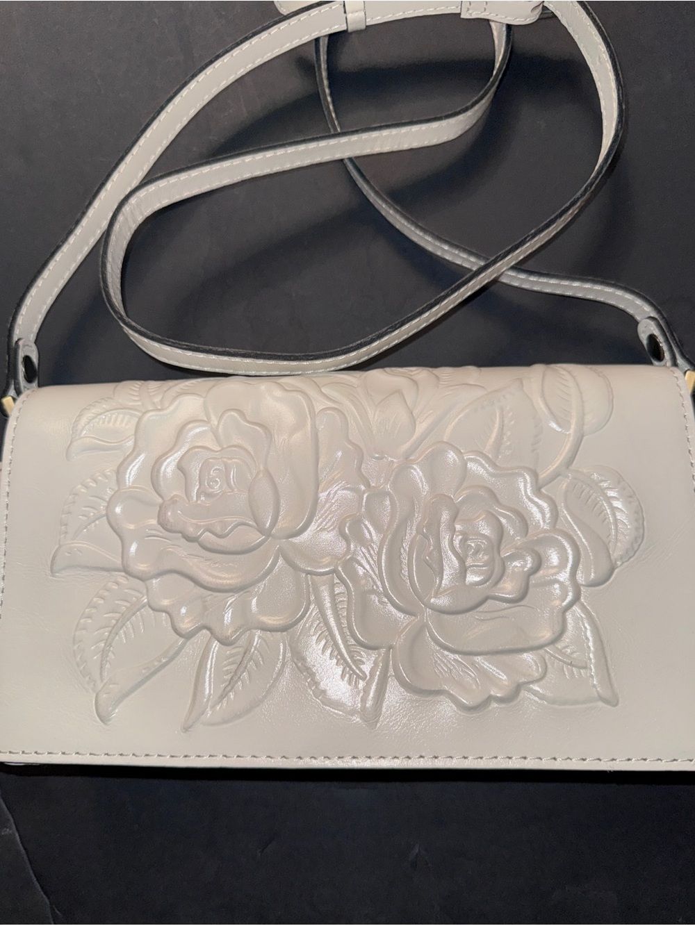 Patricia Nash Kent Burnished Rose Tooled Leather Crossbody Latte with Dust Bag - Picture 2 of 12